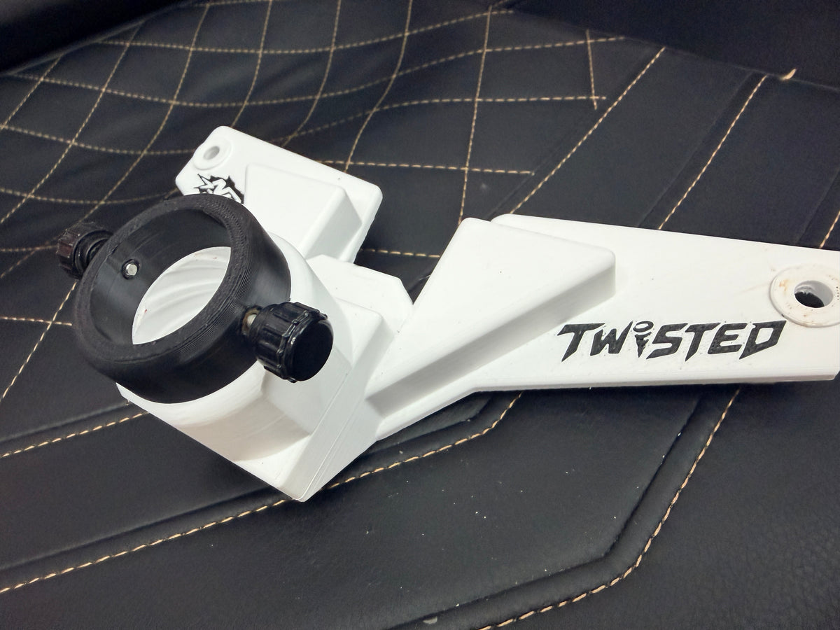 TWISTED Front 360 Mount – White/Black Test Model | NRG OUTLET