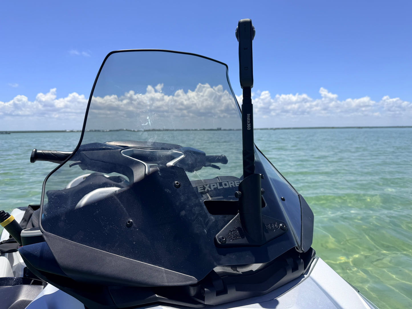 Front video mount for SEADOO EXPLORER windshield.