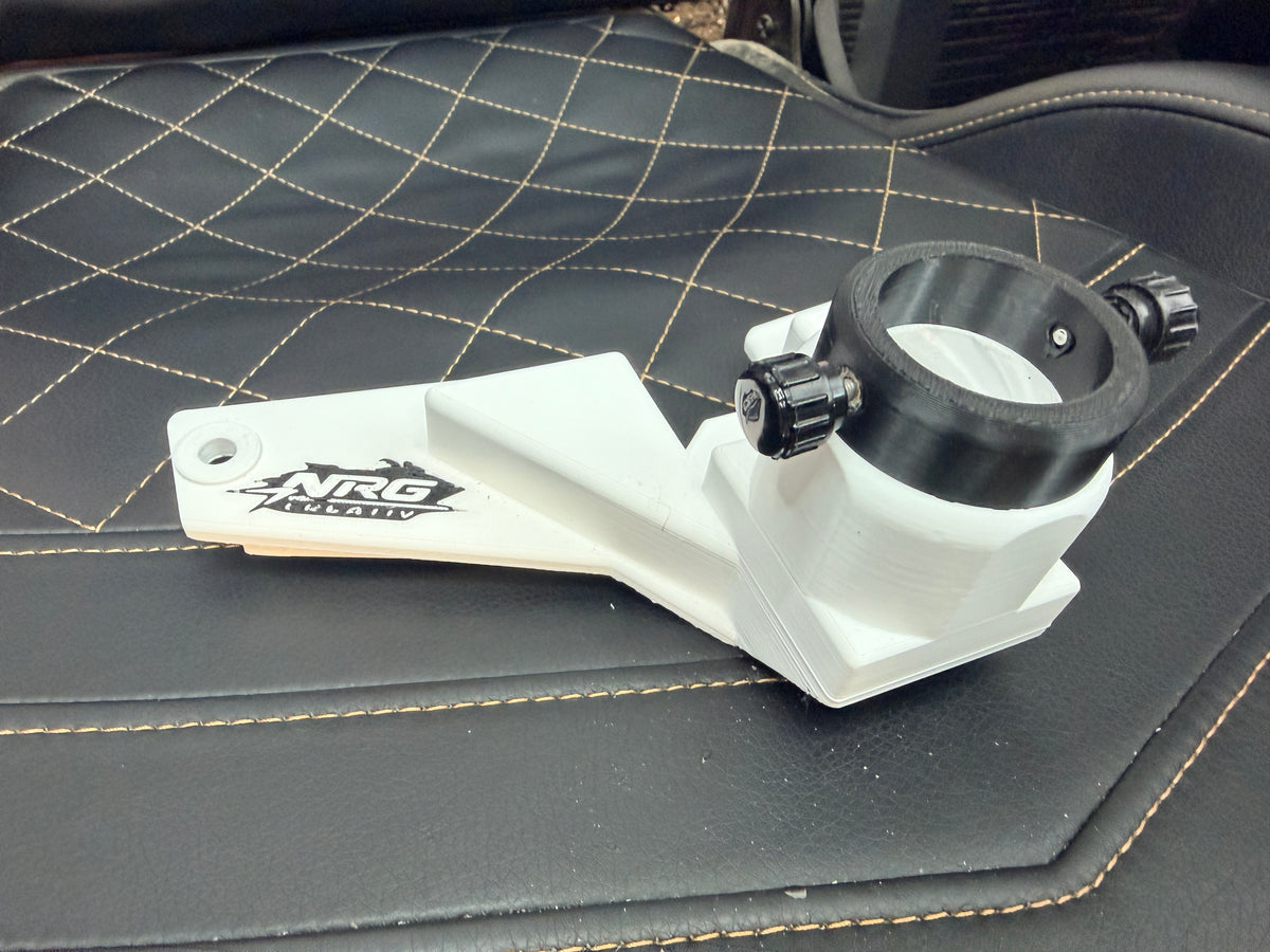 TWISTED Front 360 Mount – White/Black Test Model | NRG OUTLET